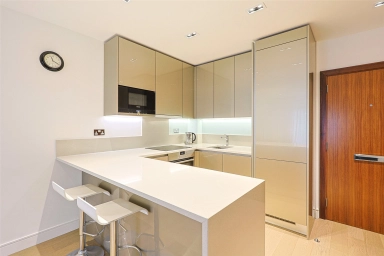 Longfield Avenue, Ealing - W5 view 4