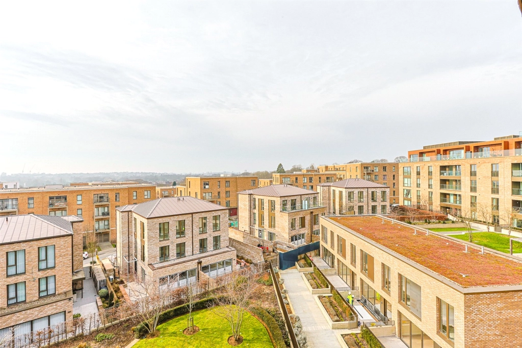 2 bedrooms apartments/flats for sale in Royal Engineers Way, Mill Hill - NW7 view 10