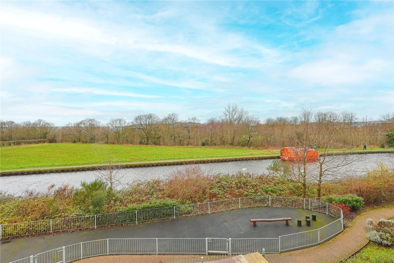 2 bedrooms apartments/flats for sale in Tentelow Lane, Southall - UB2 view 13
