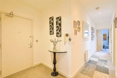 Tentelow Lane, Southall - UB2 view 10