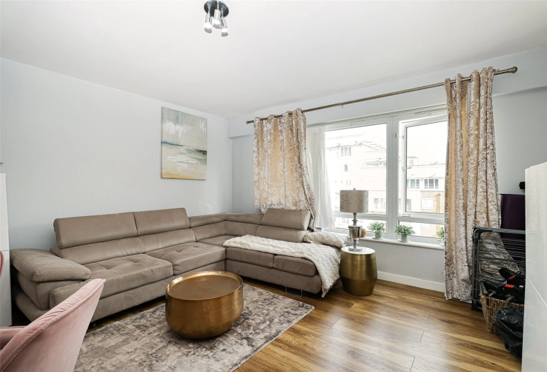 1 bedroom apartments/flats to sale in Boulevard Drive, Beaufort Park, Colindale-image 13