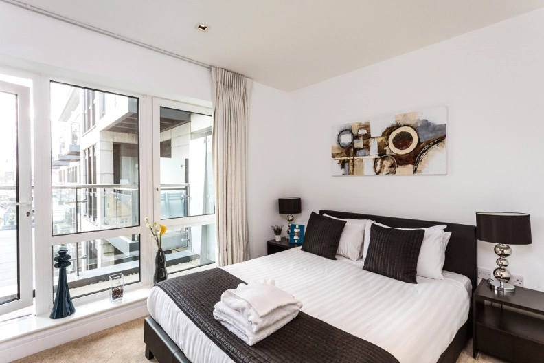 2 bedrooms apartments/flats for sale in Longfield Avenue, Ealing - W5 view 6