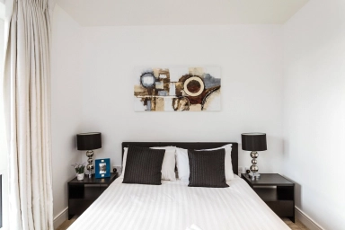 Longfield Avenue, Ealing W5 image 19