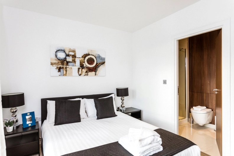 2 bedrooms apartments/flats for sale in Longfield Avenue, Ealing - W5 view 16