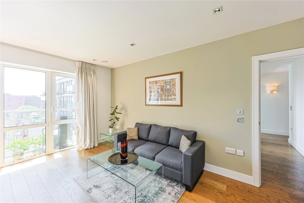 2 bedrooms apartments/flats for sale in Longfield Avenue, Ealing - W5 view 3