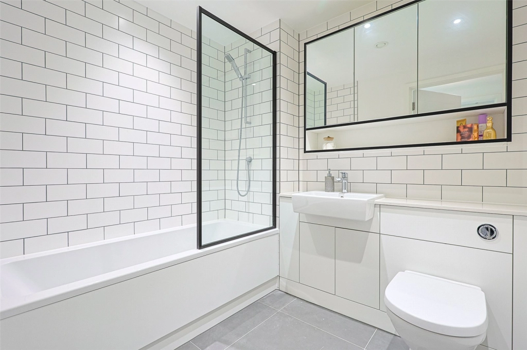 2 bedrooms apartments/flats for sale in Beaufort Square, Beaufort Park, Colindale - NW9 view 9