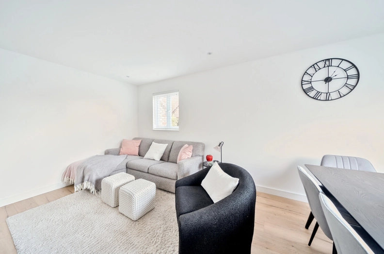 1 bedroom apartments/flats to sale in Bornedene, Potters Bar, Hertfordshire-image 11