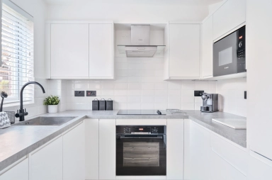 Bornedene, Potters Bar, Hertfordshire EN6 image 16