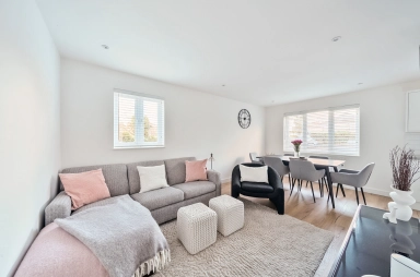 Bornedene, Potters Bar, Hertfordshire EN6 image 14
