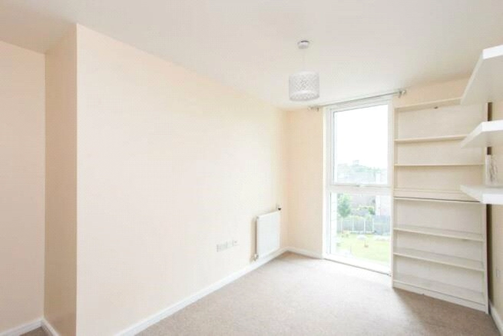 2 bedrooms apartments/flats for sale in Acklington Drive, Colindale - NW9 view 6