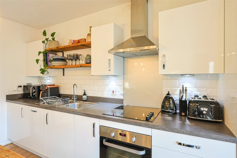 2 bedrooms apartments/flats for sale in Grahame Park Way, Colindale - NW9 view 12