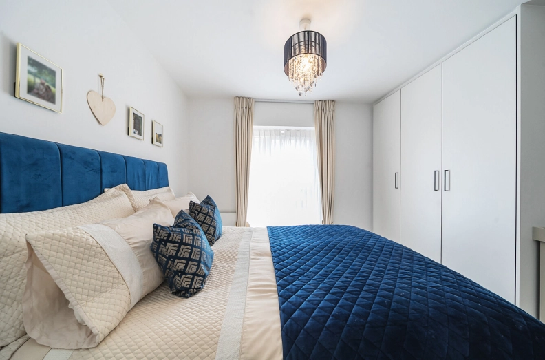 2 bedrooms apartments/flats to sale in East Drive, Beaufort Park, Colindale-image 19