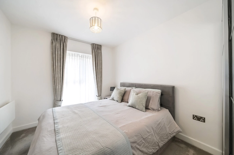 2 bedrooms apartments/flats to sale in East Drive, Beaufort Park, Colindale-image 17