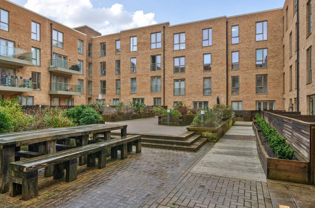 2 bedrooms apartments/flats for sale in Grahame Park Way, Colindale - NW9 view 13