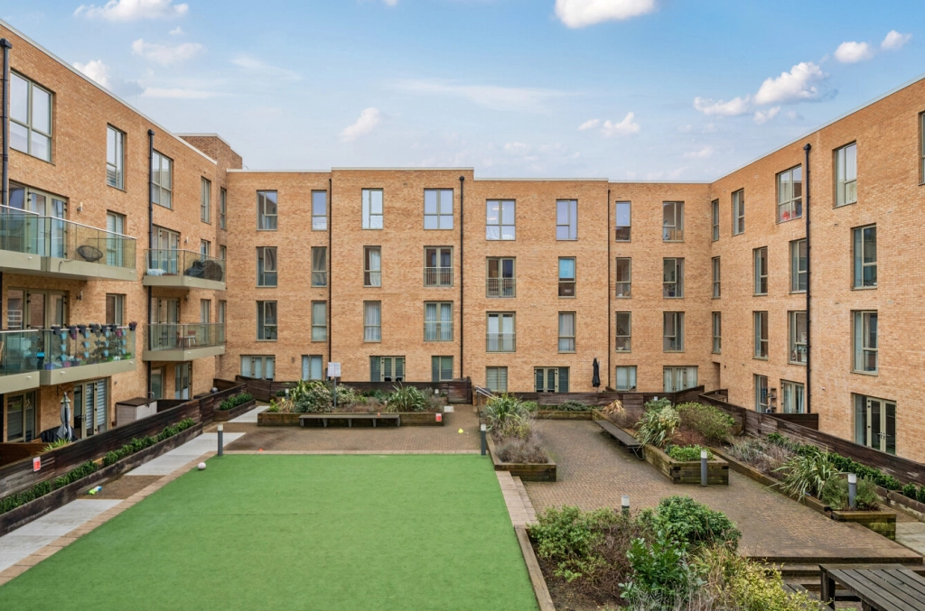 2 bedrooms apartments/flats for sale in Grahame Park Way, Colindale - NW9 view 10