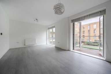 Grahame Park Way, Colindale - NW9 view 2