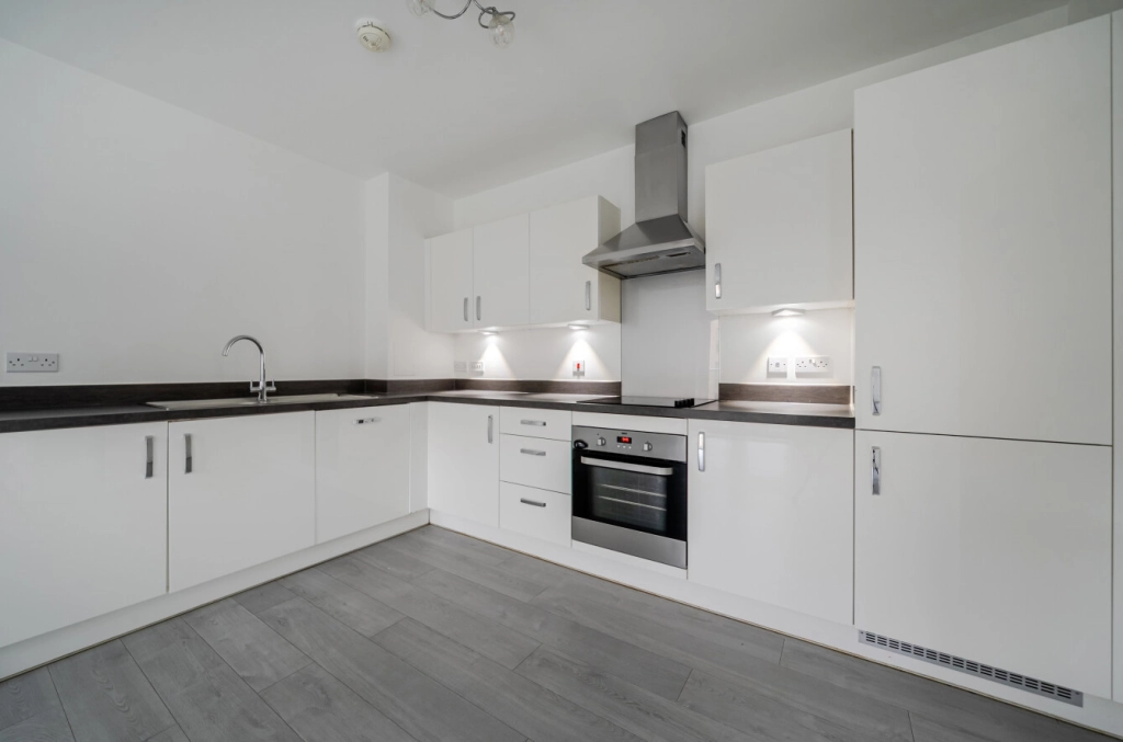 2 bedrooms apartments/flats for sale in Grahame Park Way, Colindale - NW9 view 7