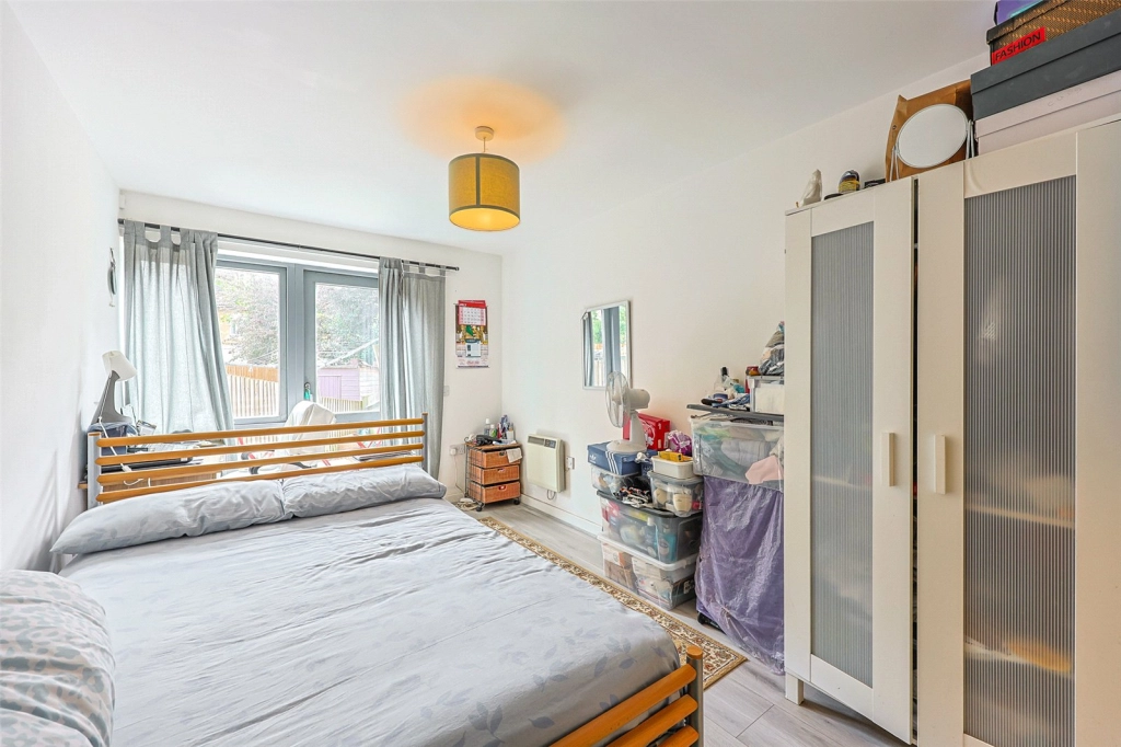 2 bedrooms apartments/flats for sale in Kenley Avenue, Colindale - NW9 view 13