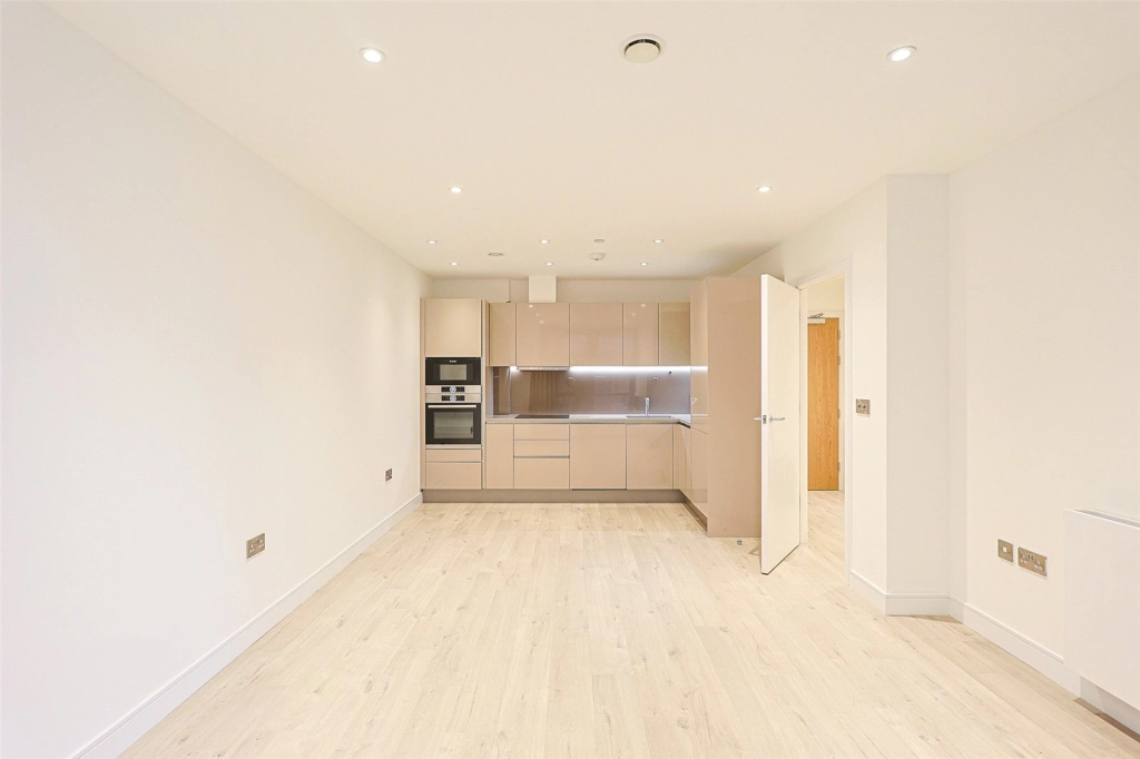 1 bedroom apartments/flats for sale in South Way, Wembley - HA9 view 4