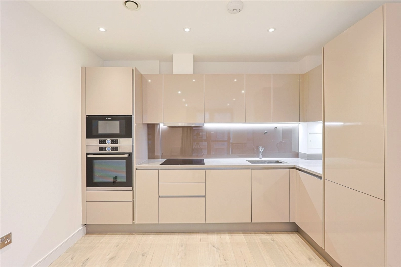1 bedroom apartments/flats to sale in South Way, Wembley-image 3