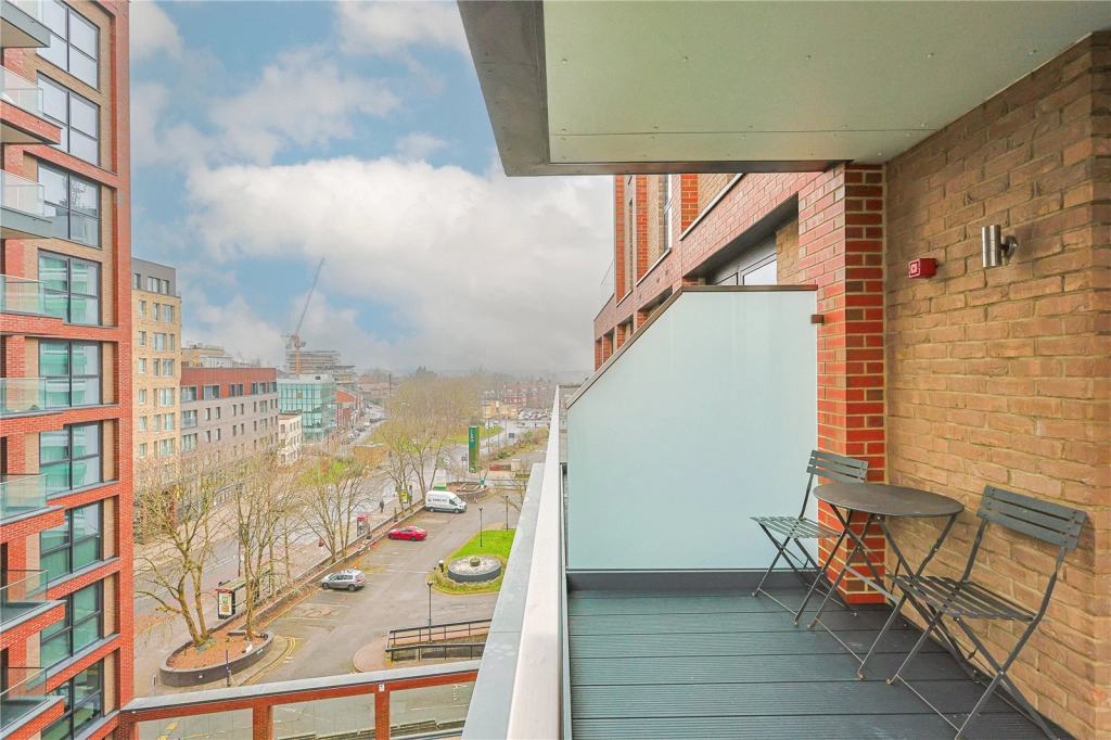 1 bedroom apartments/flats for sale in South Way, Wembley - HA9 view 12