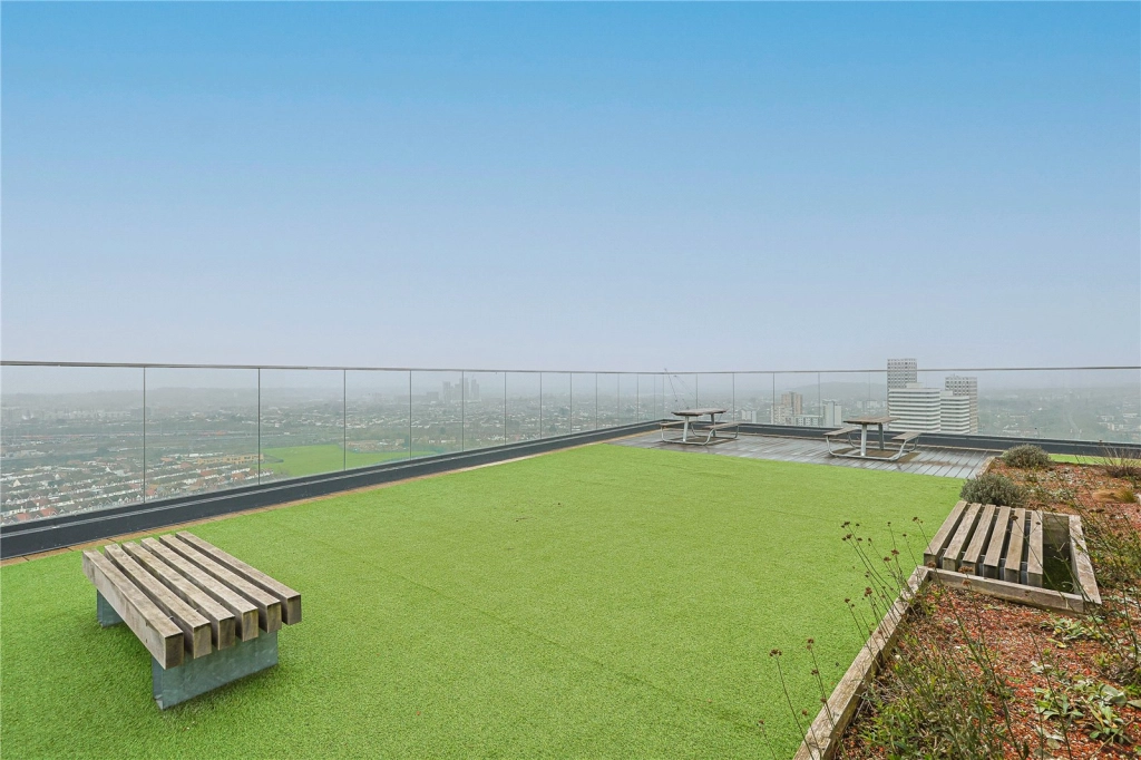 1 bedroom apartments/flats for sale in South Way, Wembley - HA9 view 18