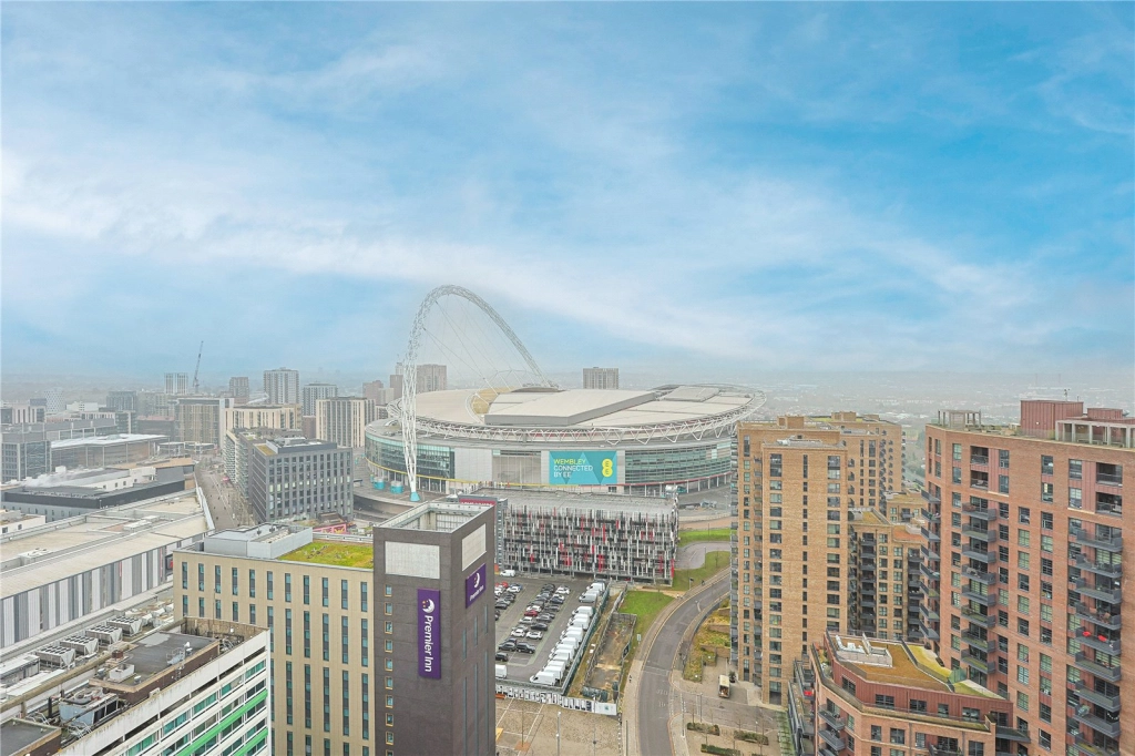 1 bedroom apartments/flats for sale in South Way, Wembley - HA9 view 20