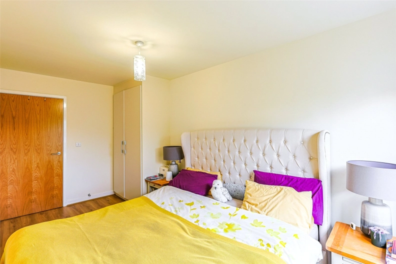 1 bedroom apartments/flats to sale in Heritage Avenue, Beaufort Park, Colindale-image 12