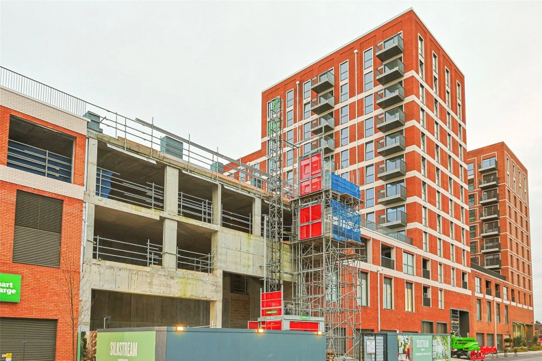 2 bedrooms apartments/flats for sale in The Hyde, Colindale - NW9 view 4