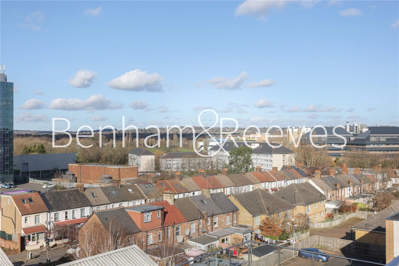 2 bedrooms apartments/flats to sale in Mannock Close, Colindale-image 9
