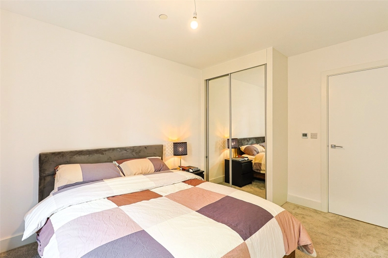 2 bedrooms apartments/flats to sale in Lismore Boulevard, Colindale Gardens, Colindale-image 14