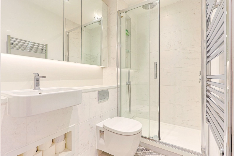 2 bedrooms apartments/flats to sale in Lismore Boulevard, Colindale Gardens, Colindale-image 13