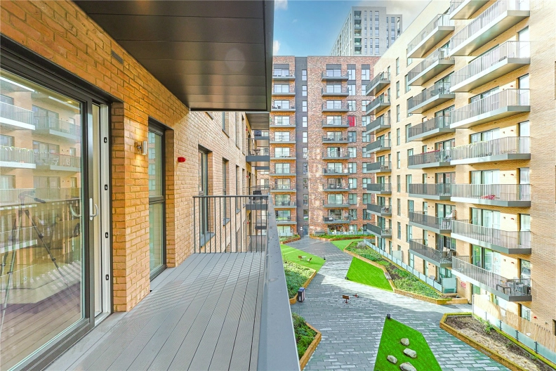 2 bedrooms apartments/flats to sale in Lismore Boulevard, Colindale Gardens, Colindale-image 10