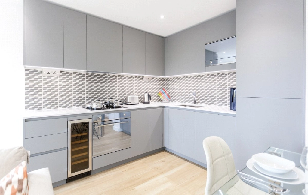 2 bedrooms apartments/flats for sale in Caversham Road, Beaufort Park, Colindale - NW9 view 3