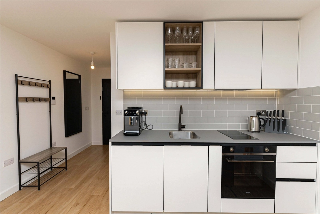 Studio apartments/flats for sale in East Drive, Beaufort Park, Colindale - NW9 view 3