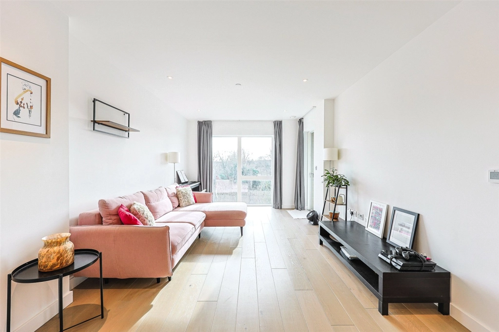 1 bedroom apartments/flats for sale in Achill Close, Colindale Gardens, Colindale - NW9 view 7