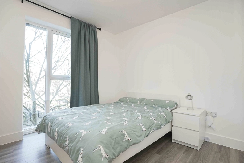 1 bedroom apartments/flats to sale in Aerodrome Road, Colindale Gardens, Colindale-image 12