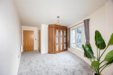 Heritage Avenue, Beaufort Park, Colindale - NW9 view 6