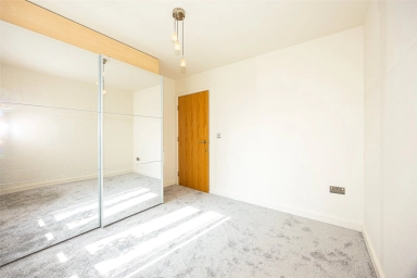 Heritage Avenue, Beaufort Park, Colindale - NW9 view 5