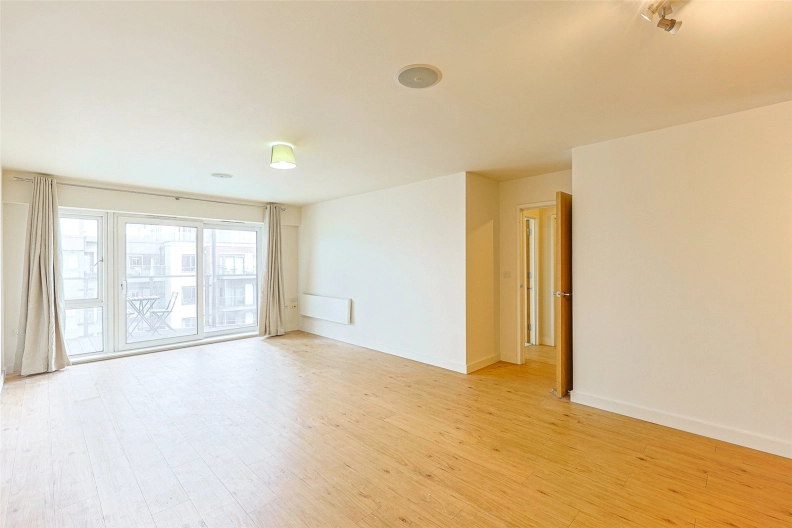 2 bedrooms apartments/flats to sale in Boulevard Drive, Beaufort Park, Colindale-image 4
