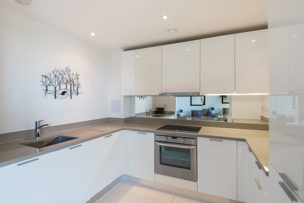 2 bedrooms apartments/flats for sale in Station Approach, Hayes - UB3 view 3