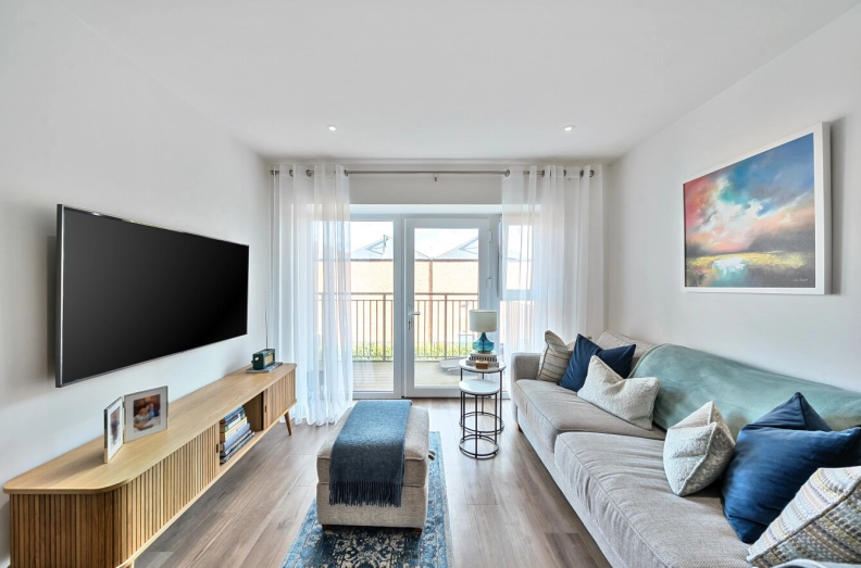 1 bedroom apartments/flats to sale in Beaufort Square, Beaufort Park, Colindale-image 2