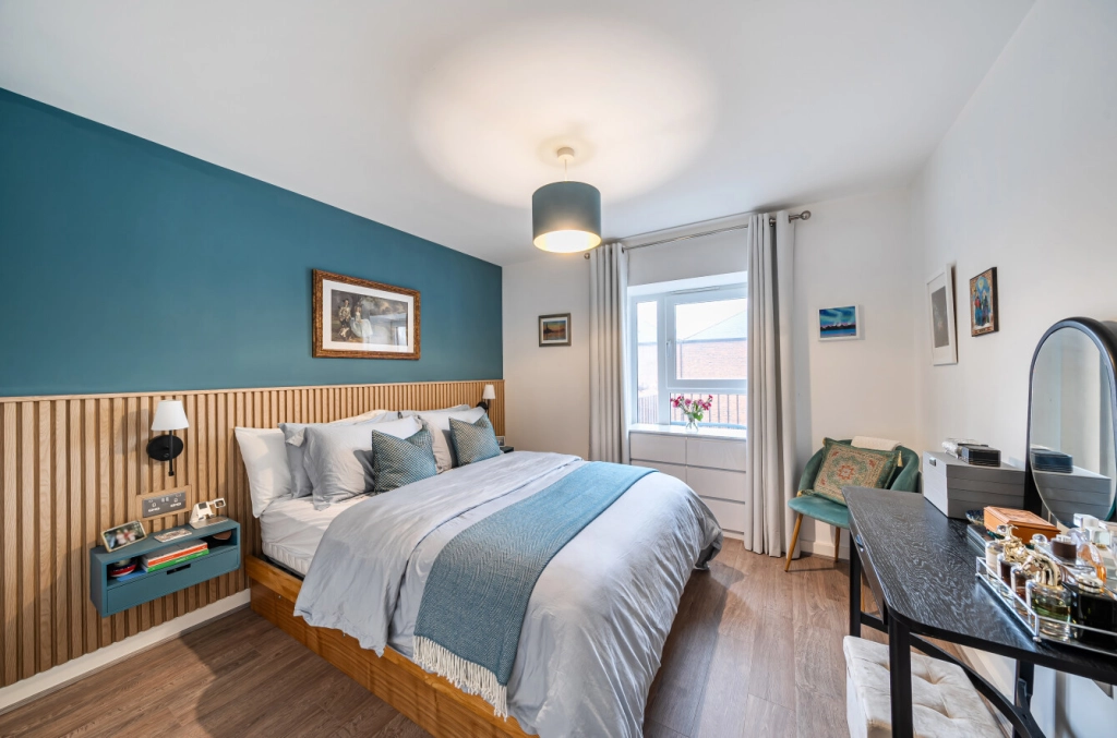 1 bedroom apartments/flats for sale in Beaufort Square, Beaufort Park, Colindale - NW9 view 16