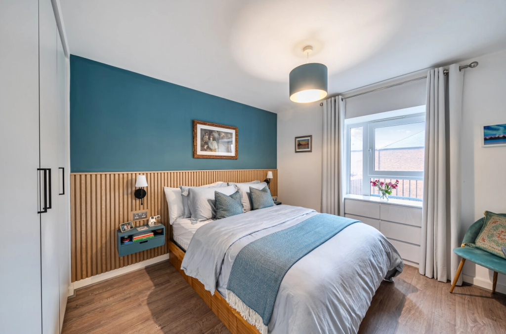 1 bedroom apartments/flats for sale in Beaufort Square, Beaufort Park, Colindale - NW9 view 5