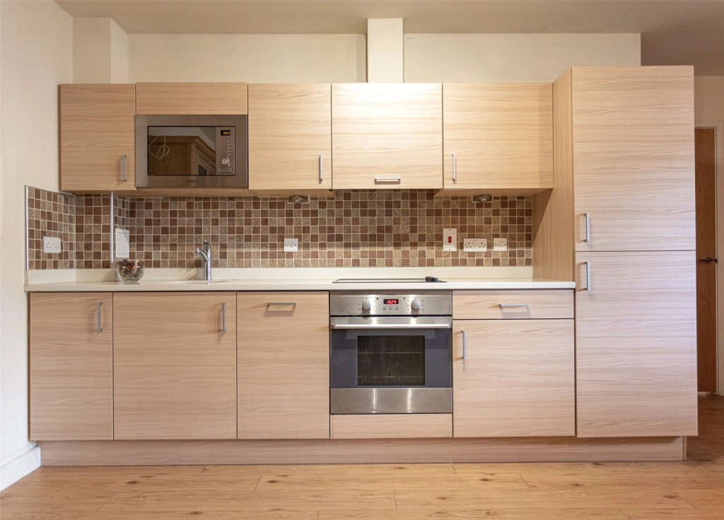 1 bedroom apartments/flats for sale in Boulevard Drive, Beaufort Park, Colindale - NW9 view 4