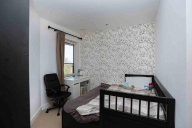Longfield Avenue, Ealing W5 image 6