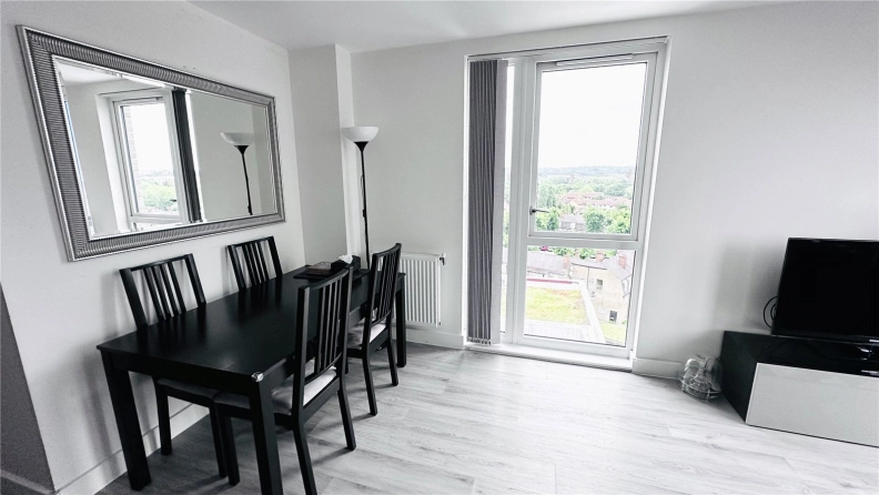 2 bedrooms apartments/flats to sale in Charcot Road, Colindale-image 4
