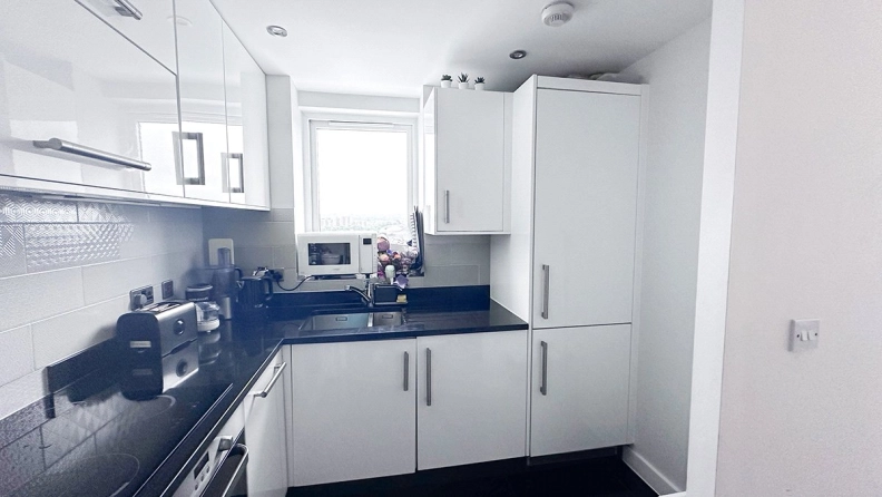 2 bedrooms apartments/flats to sale in Charcot Road, Colindale-image 9