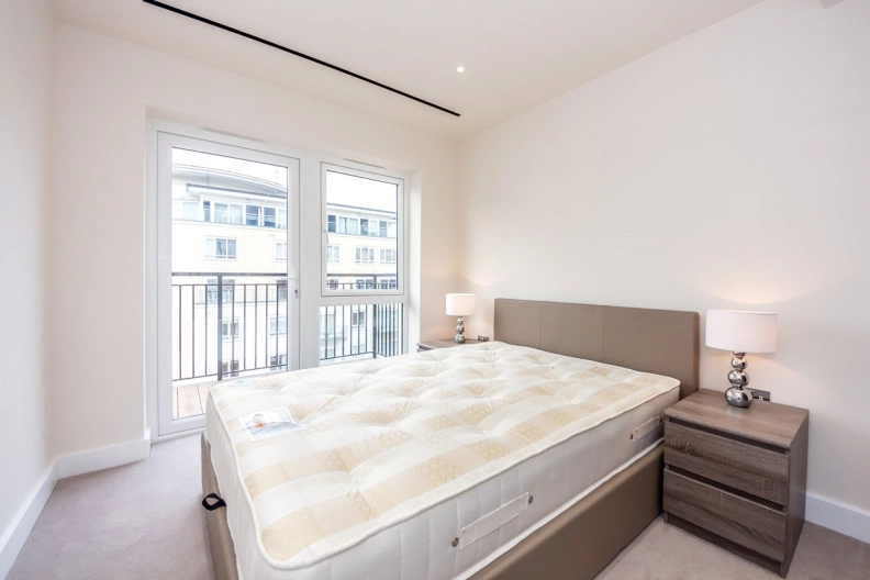 2 bedrooms apartments/flats to sale in Beaufort Square, Beaufort Park, Colindale-image 5