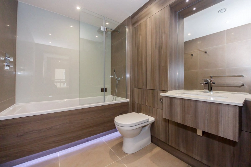 2 bedrooms apartments/flats for sale in Beaufort Square, Beaufort Park, Colindale - NW9 view 7